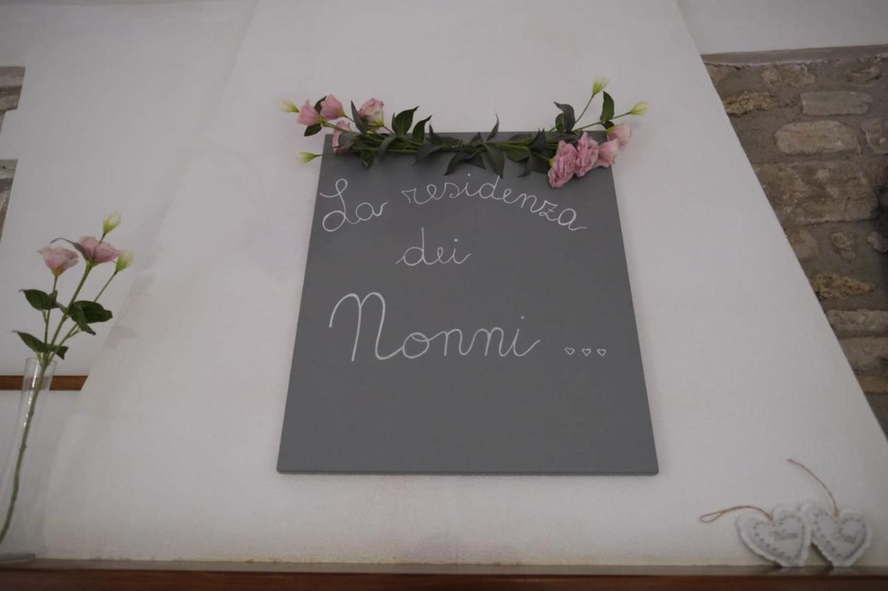 La Residenza Dei Nonni Apartment Montefranco Luaran gambar